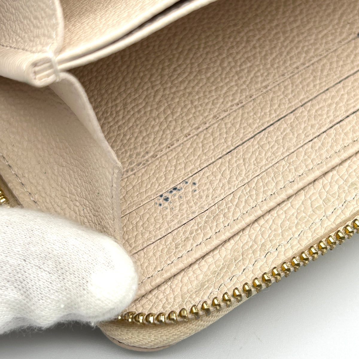 Louis Vuitton Zippy Wallet Monogram