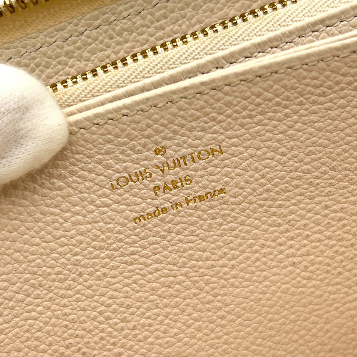 Louis Vuitton Zippy Wallet Monogram
