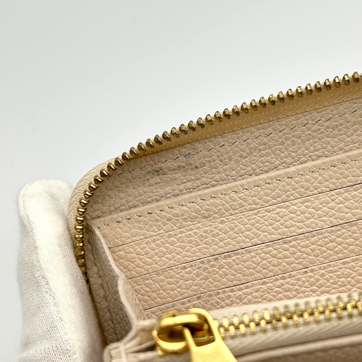 Louis Vuitton Zippy Wallet Monogram