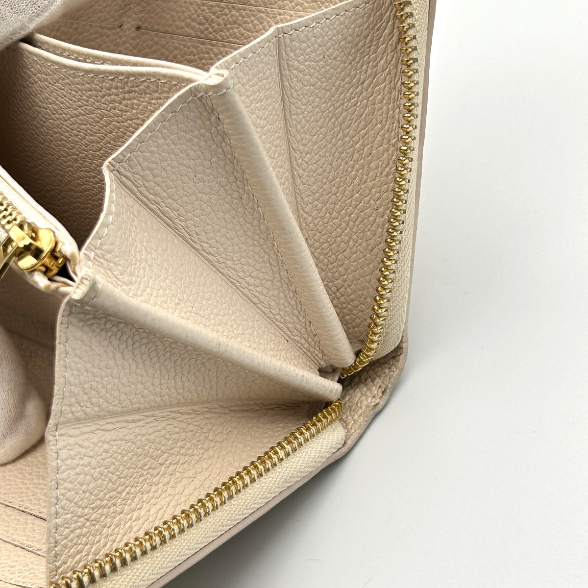 Louis Vuitton Zippy Wallet Monogram