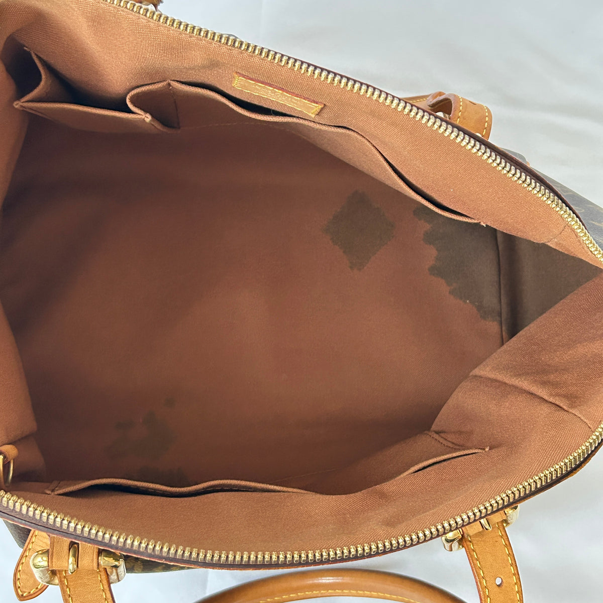 Louis Vuitton Tivoli GM Monogram