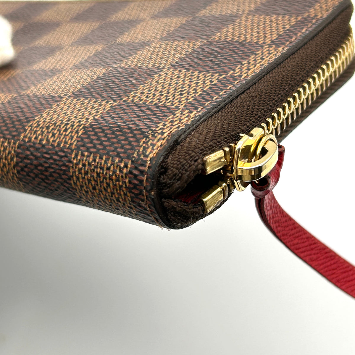 Louis Vuitton Zippy Wallet Damier Ebene