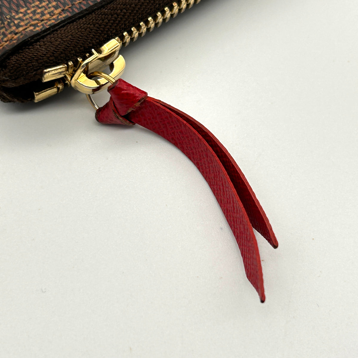 Louis Vuitton Zippy Wallet Damier Ebene