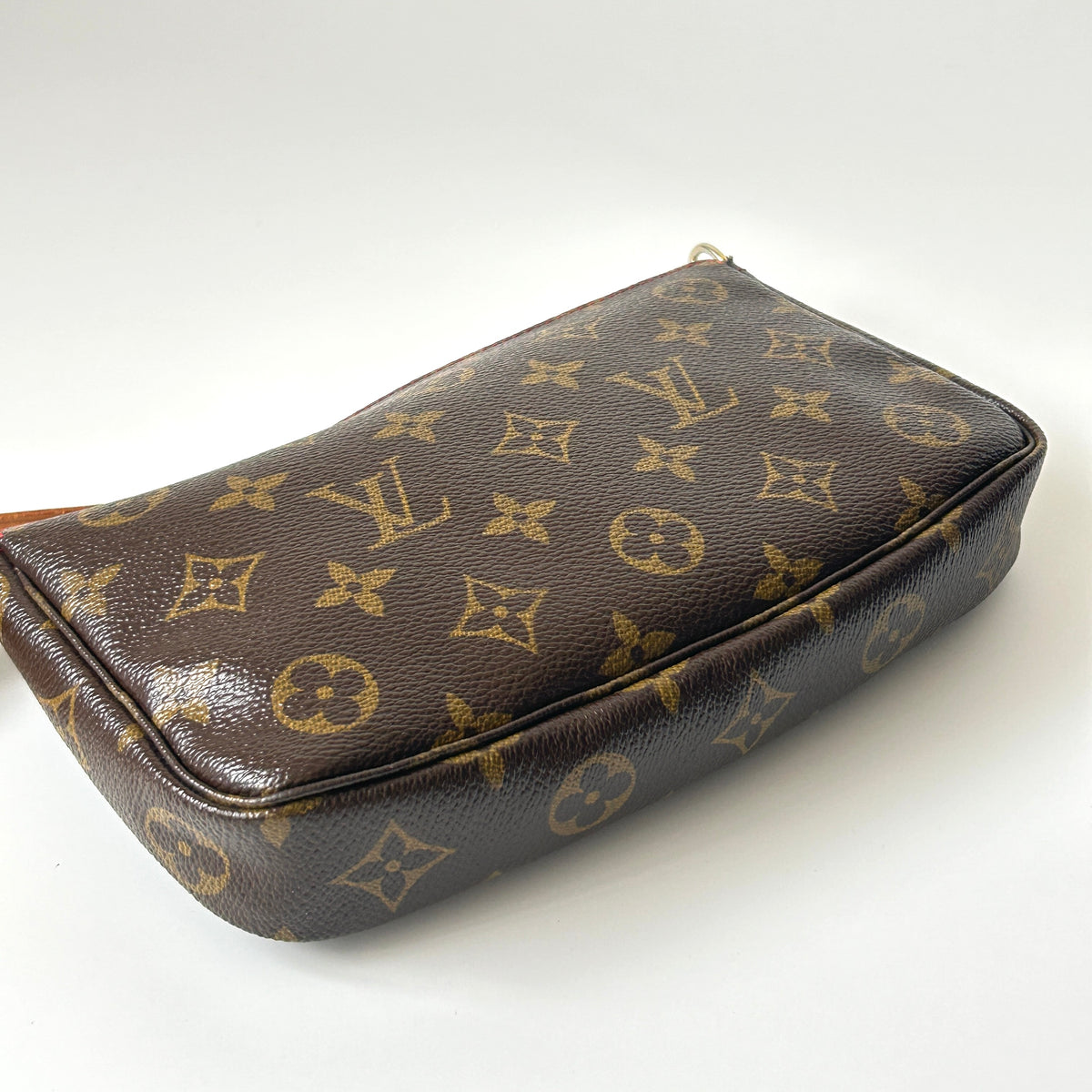 Louis Vuitton Pochette Accessoires Monogram Cherry