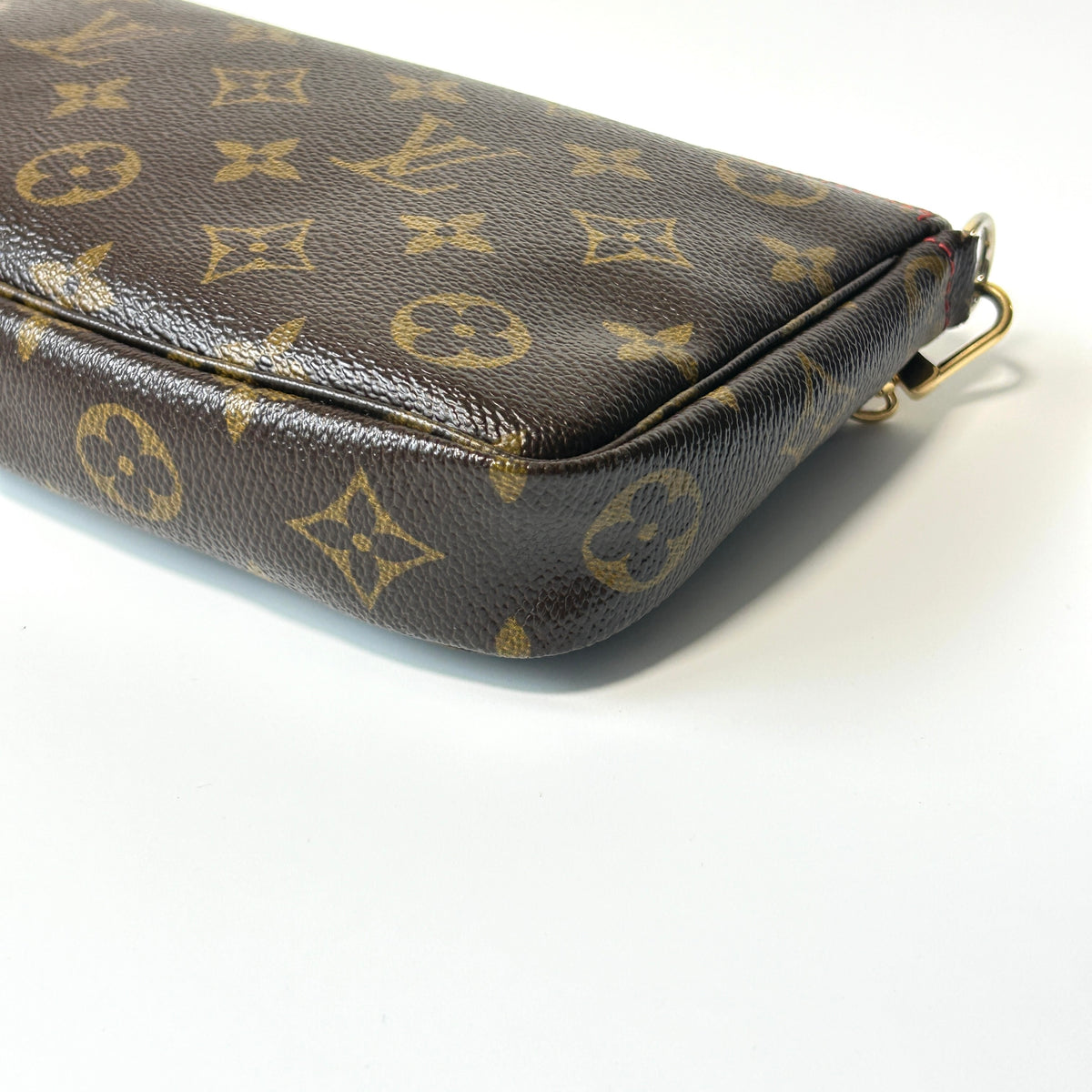 Louis Vuitton Pochette Accessoires Monogram Cherry