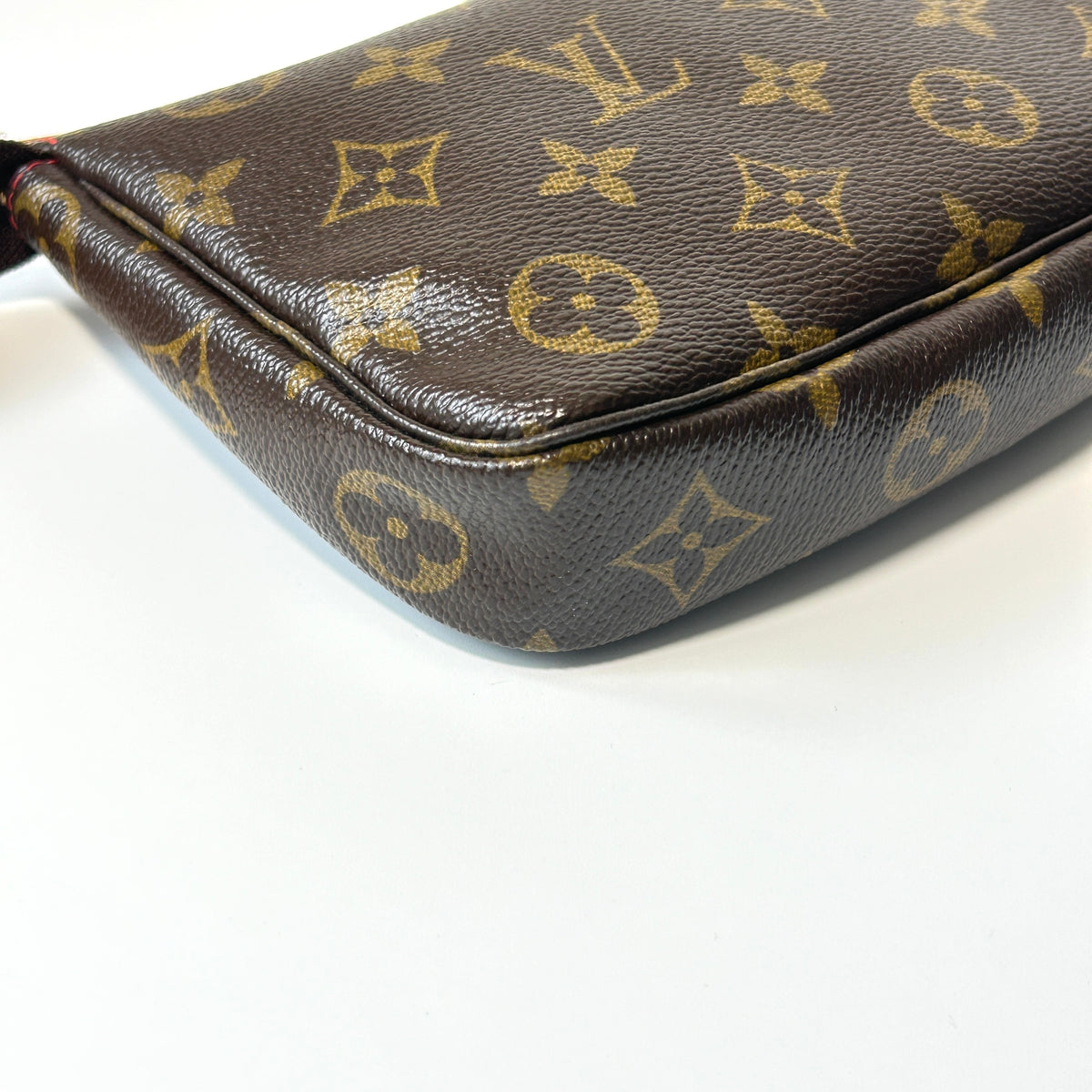 Louis Vuitton Pochette Accessoires Monogram Cherry