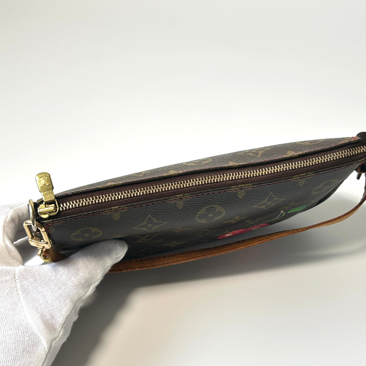 Louis Vuitton Pochette Accessoires Monogram Cherry