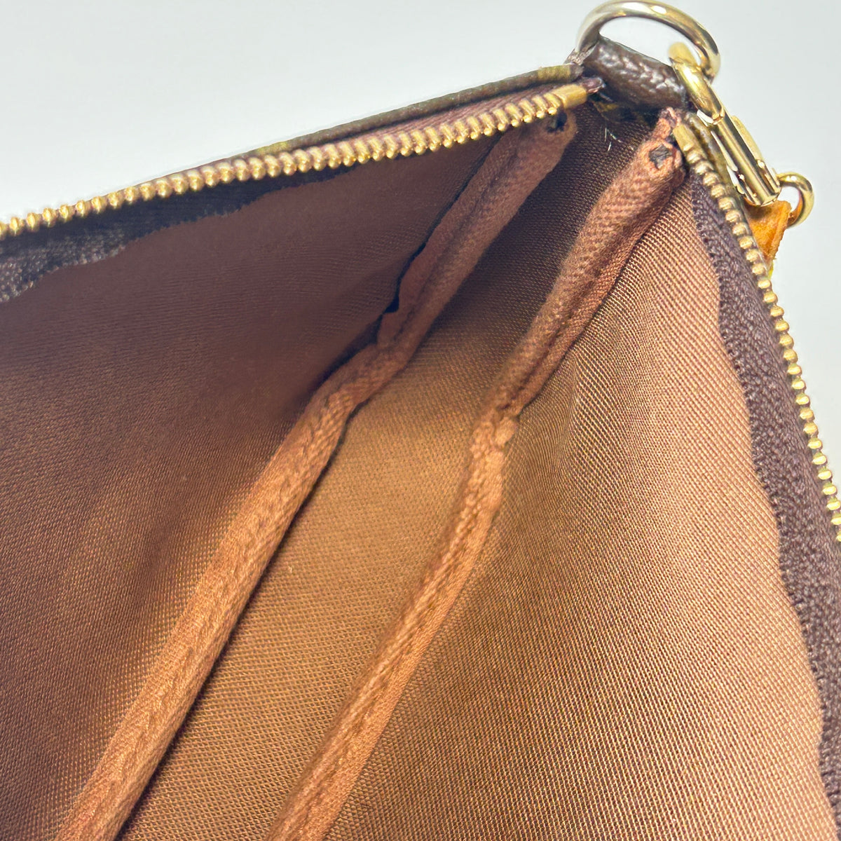 Louis Vuitton Pochette Accessoires Monogram Cherry