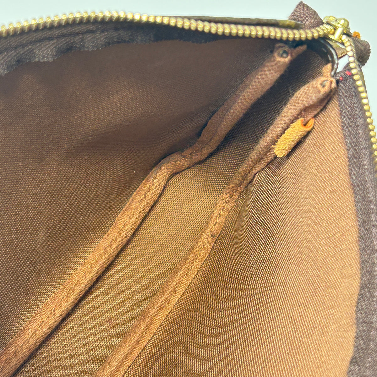 Louis Vuitton Pochette Accessoires Monogram Cherry