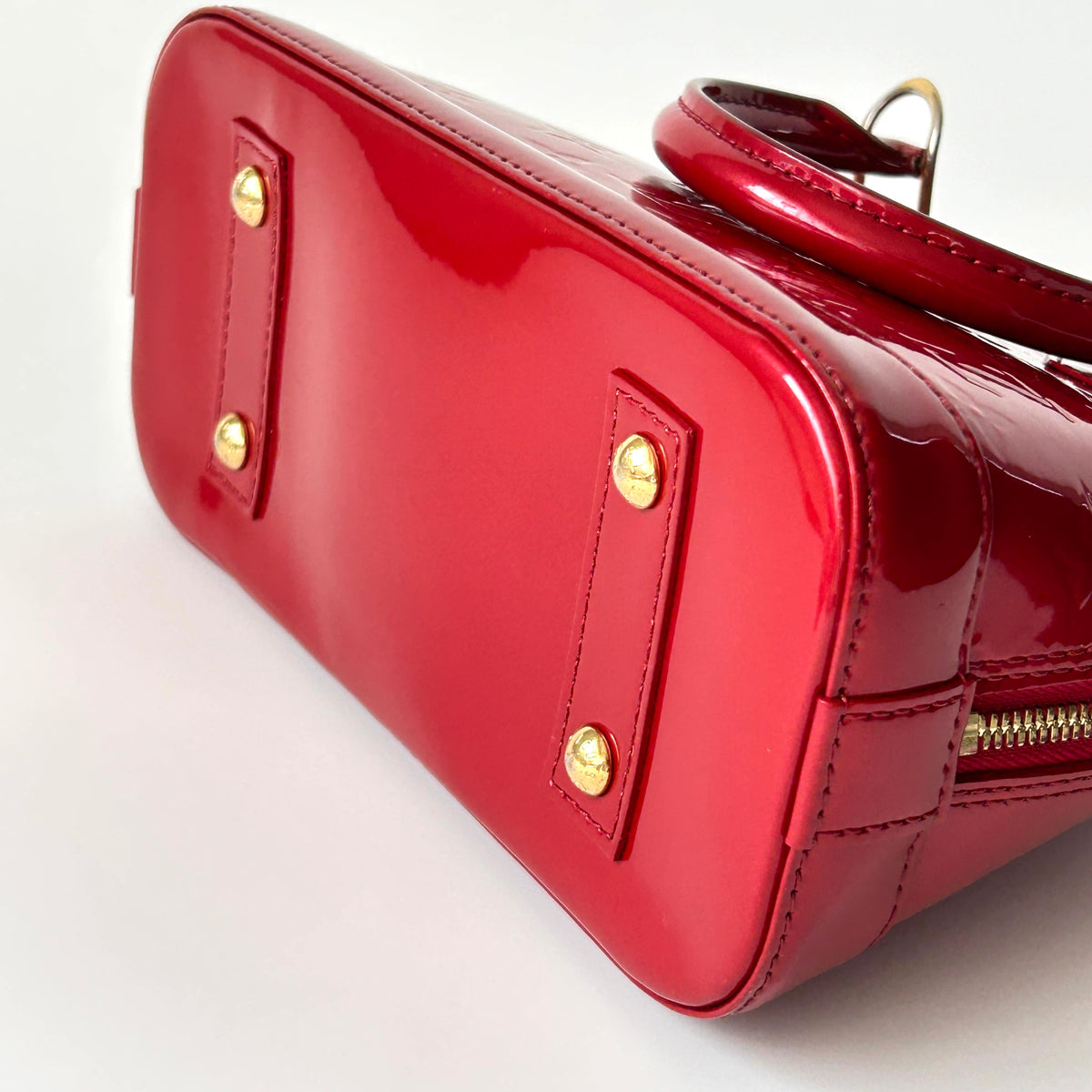 Louis Vuitton Alma BB Monogram