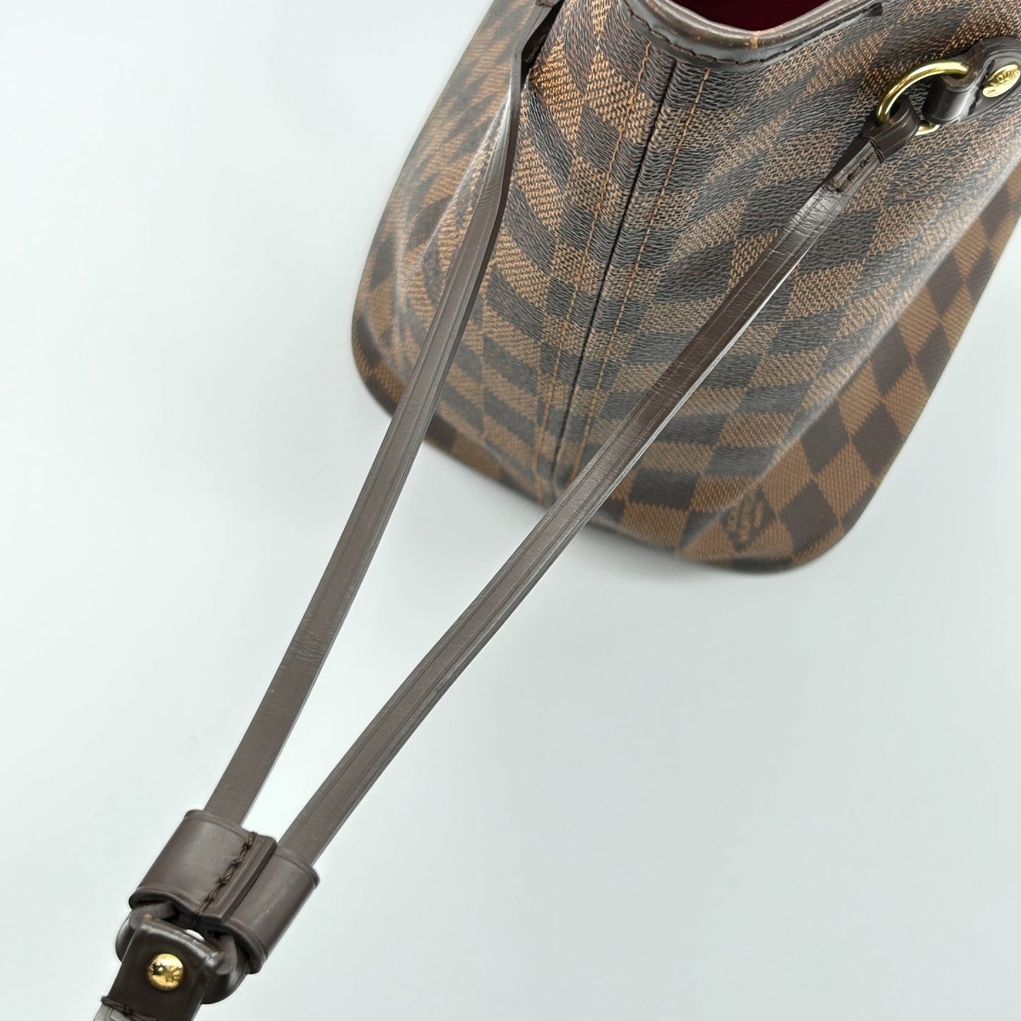 Louis Vuitton Neverfull MM Damier Ebene Rank A